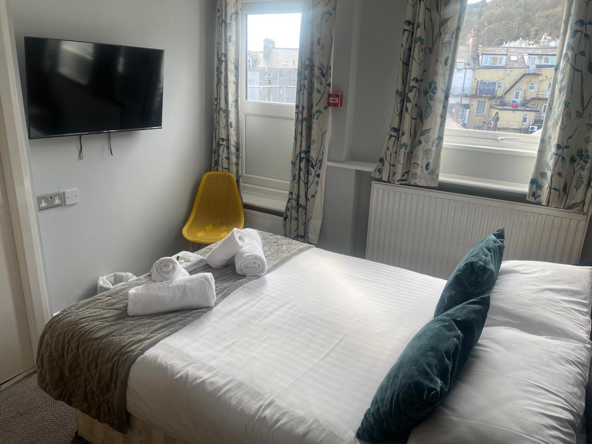 Hotel The Wildings & Tudno's Restaurant Llandudno